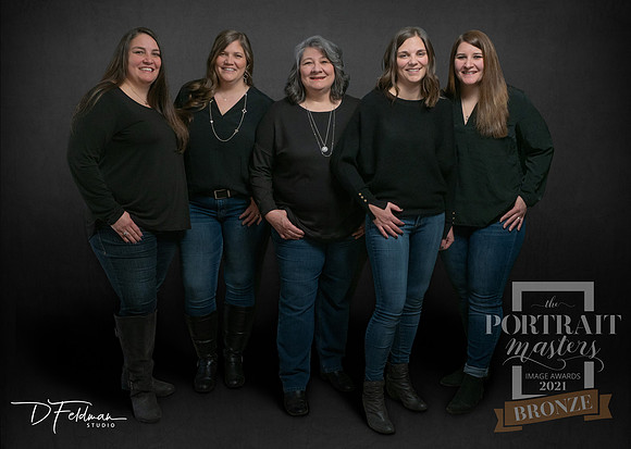 P3110531_RathGirls_2021-03-11_4800px_sRGB_TPM_2021_Bronze